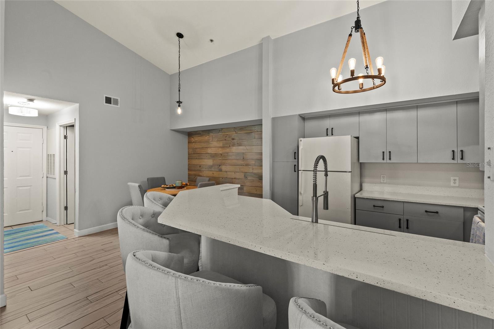 Image 7 of 22 For 4166 Central Sarasota Parkway 527