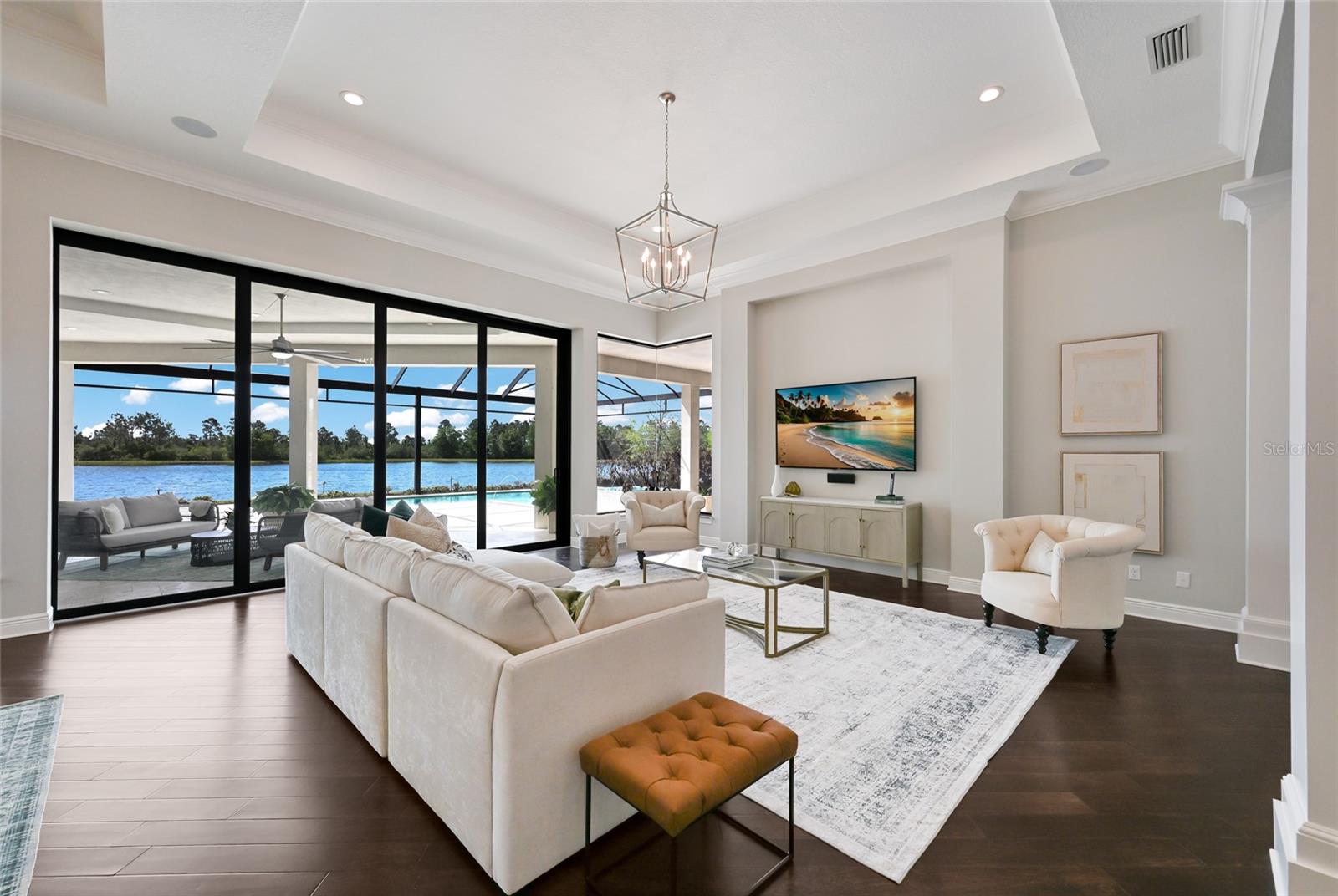 Image 12 of 75 For 8411 Broadstone Court