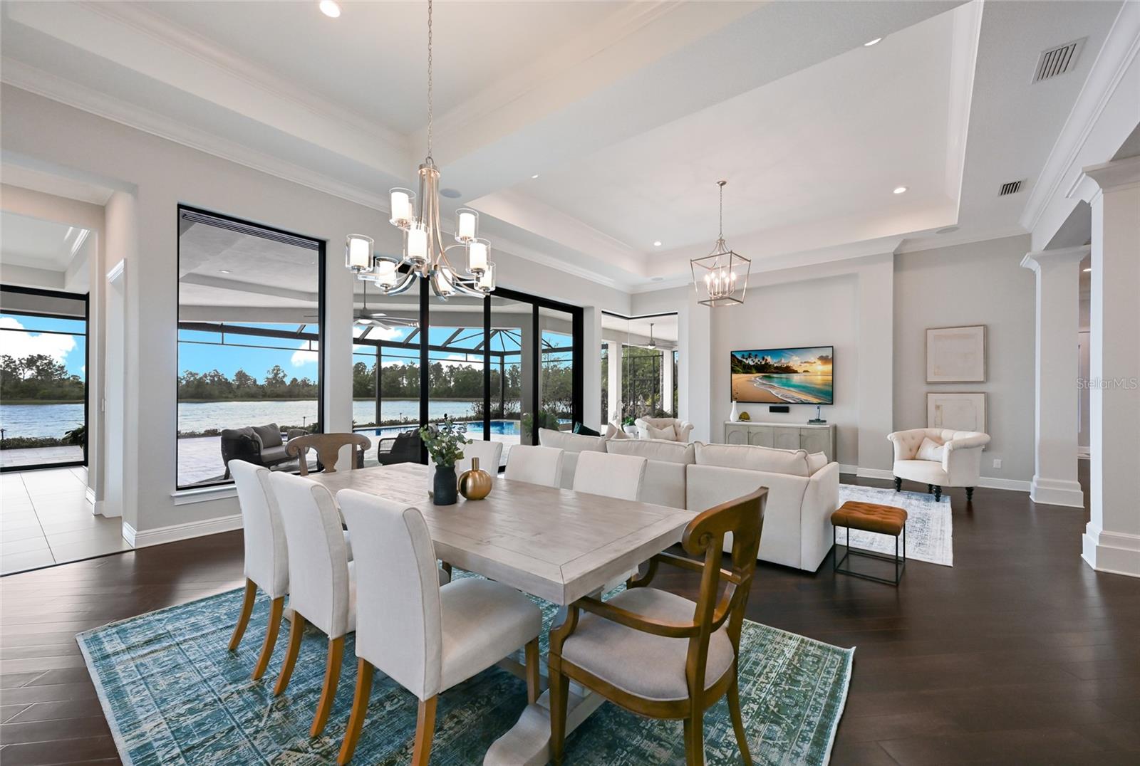 Image 19 of 75 For 8411 Broadstone Court