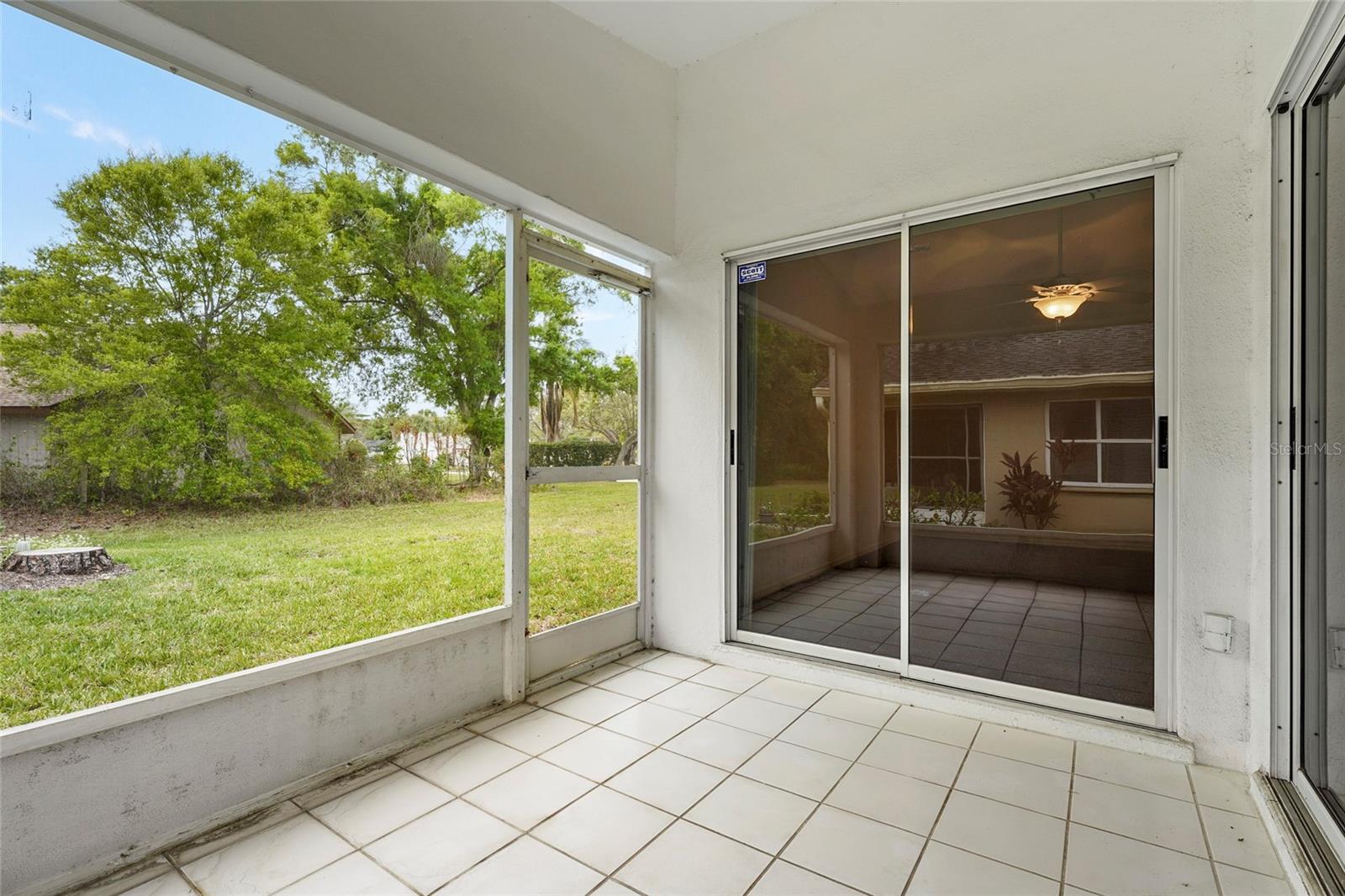 Image 11 of 54 For 396 Chartley Court S