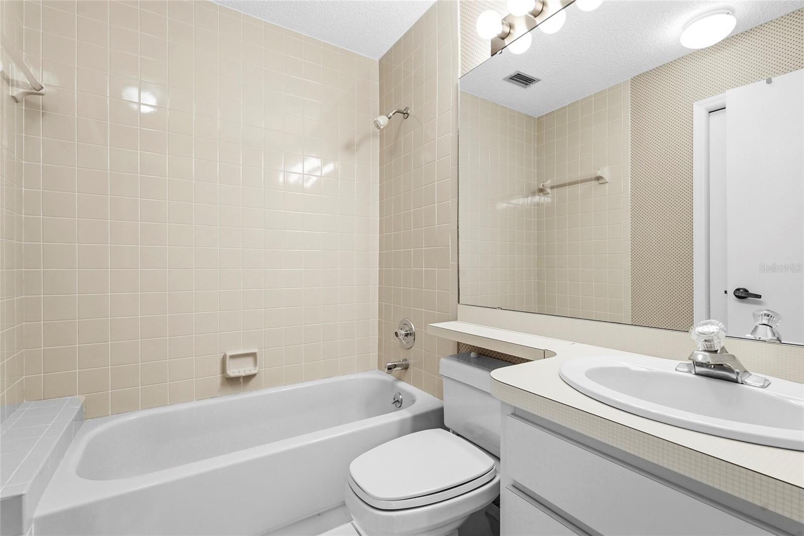 Image 36 of 54 For 396 Chartley Court S