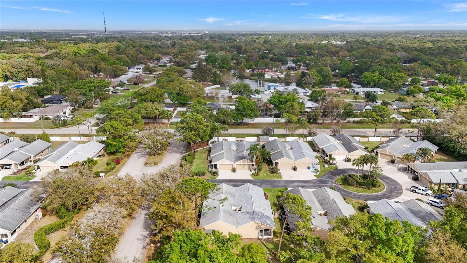 Image 50 of 54 For 396 Chartley Court S