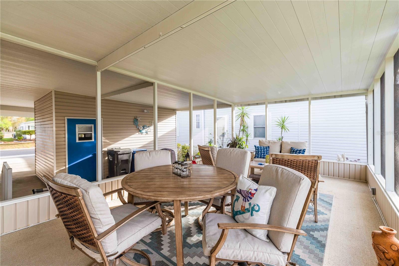 Image 20 of 33 For 8521 Countess Avenue Circle