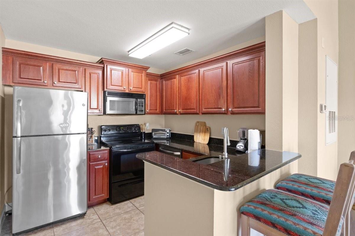 Image 4 of 16 For 4013 Crockers Lake Boulevard 26