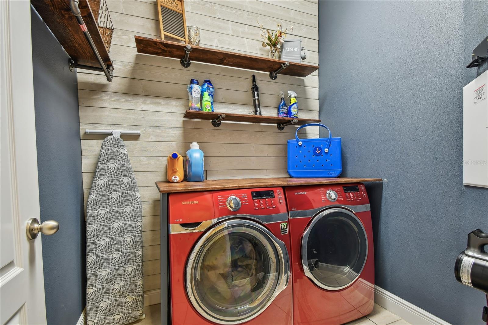 Image 18 of 72 For 11307 Quiet Forest Drive