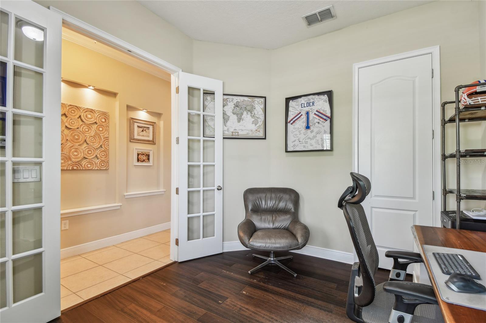 Image 41 of 72 For 11307 Quiet Forest Drive