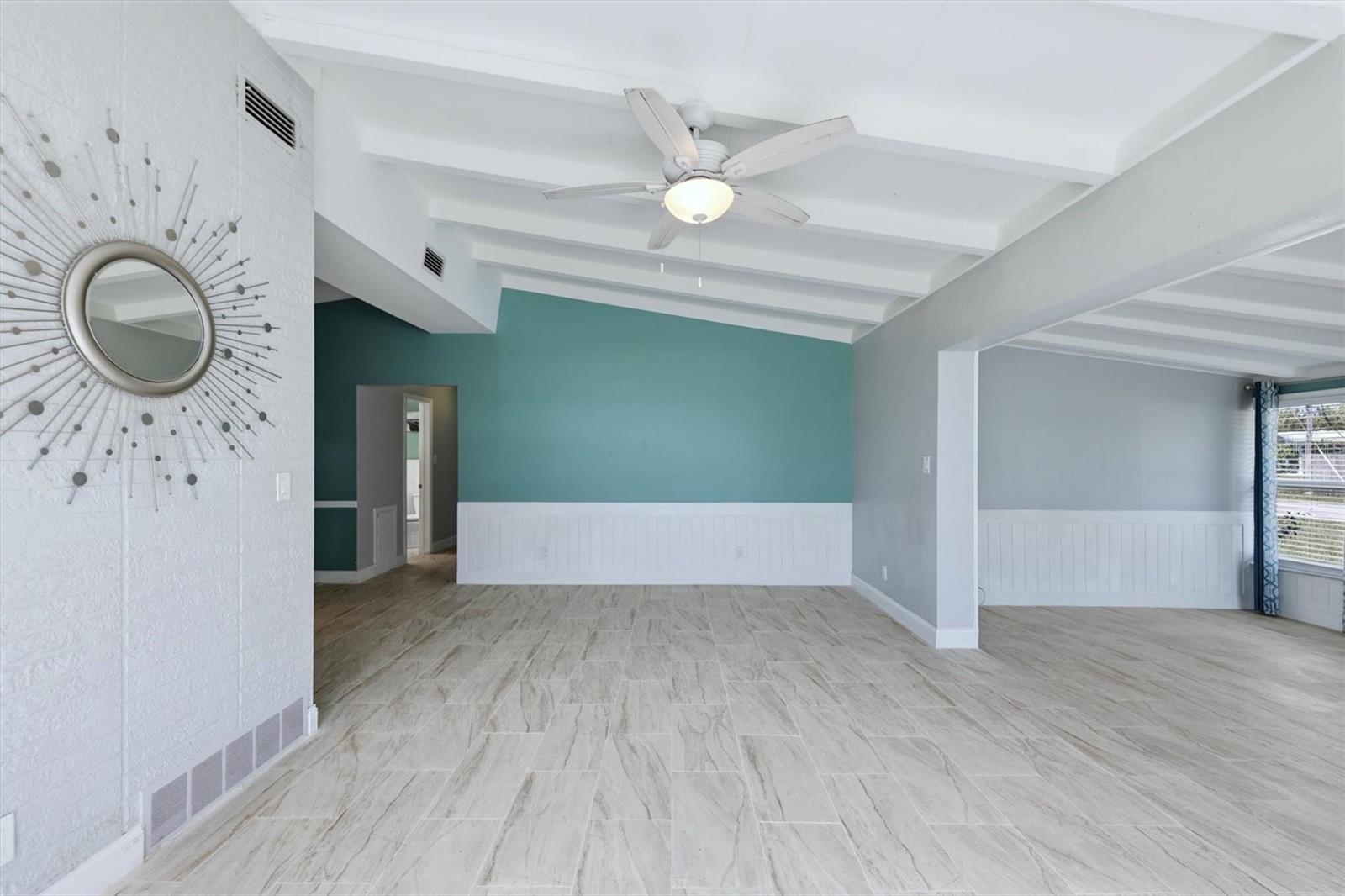 Image 10 of 51 For 3727 Dover Drive