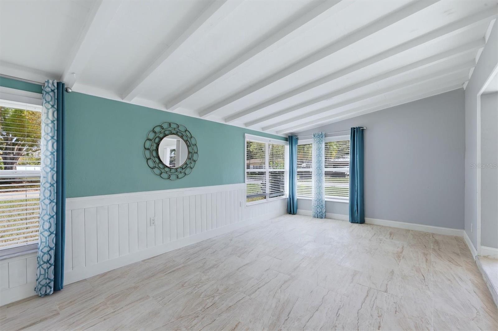 Image 26 of 51 For 3727 Dover Drive