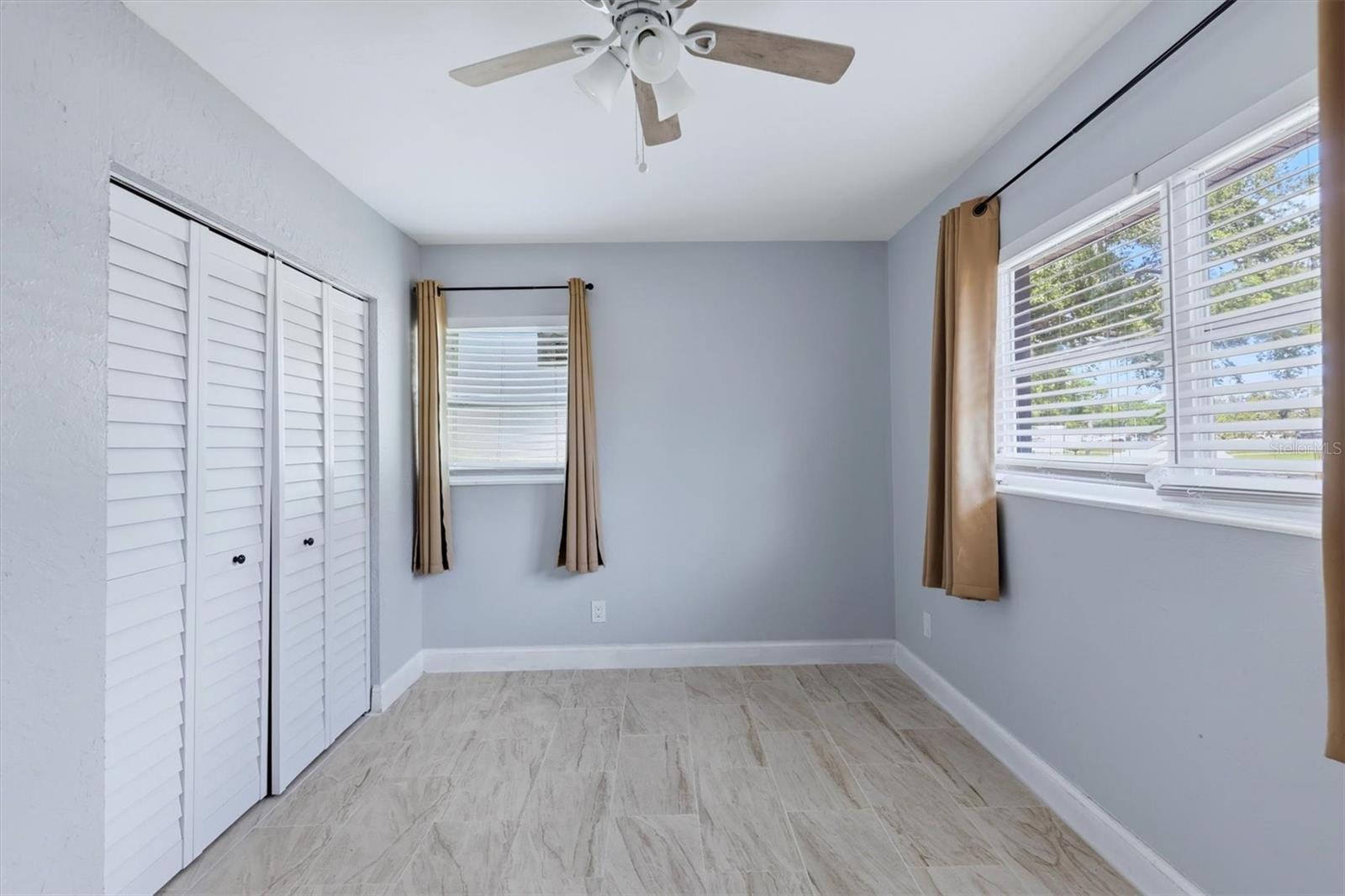 Image 35 of 51 For 3727 Dover Drive