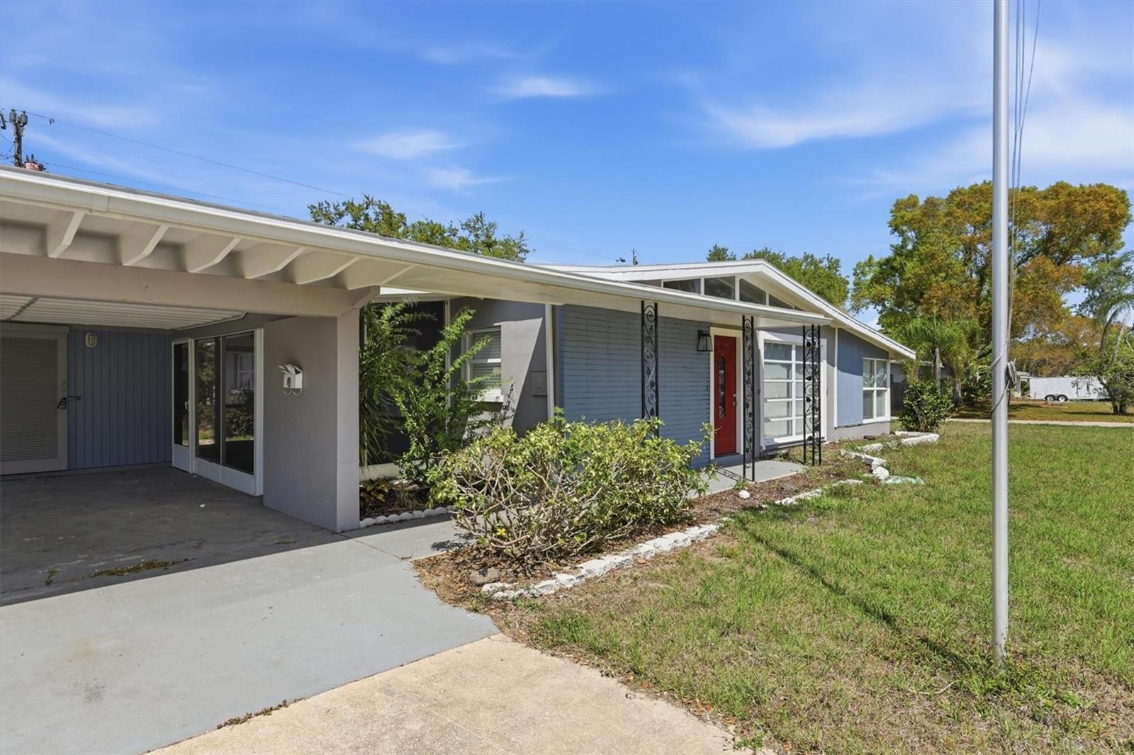 Image 5 of 51 For 3727 Dover Drive