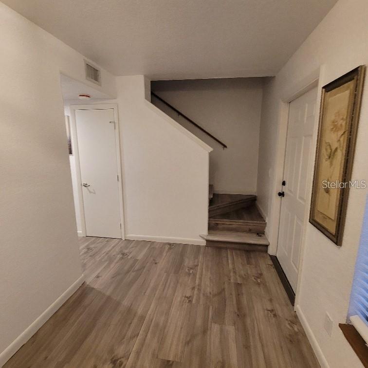 Listing photo id 18 for 4906 25th Street W 101