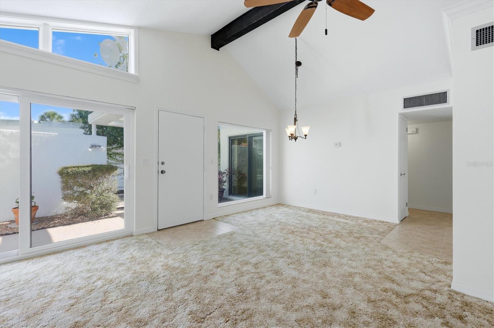 Image 17 of 64 For 1585 Tarpon Center Drive 29