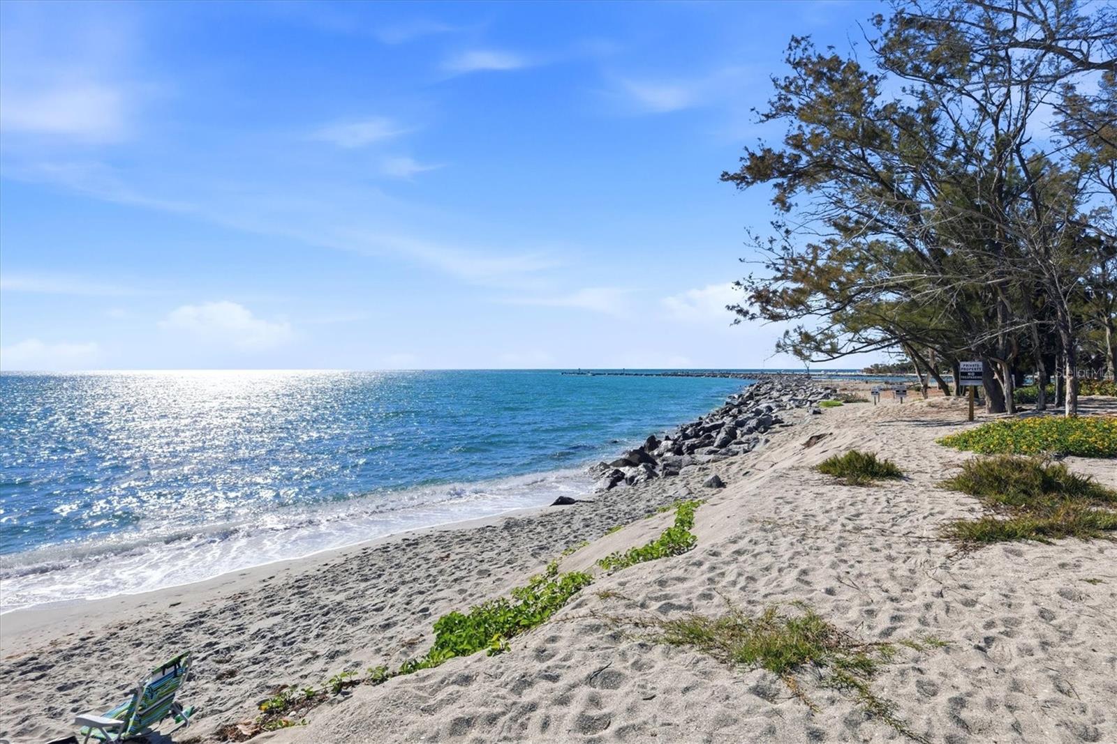 Image 44 of 64 For 1585 Tarpon Center Drive 29