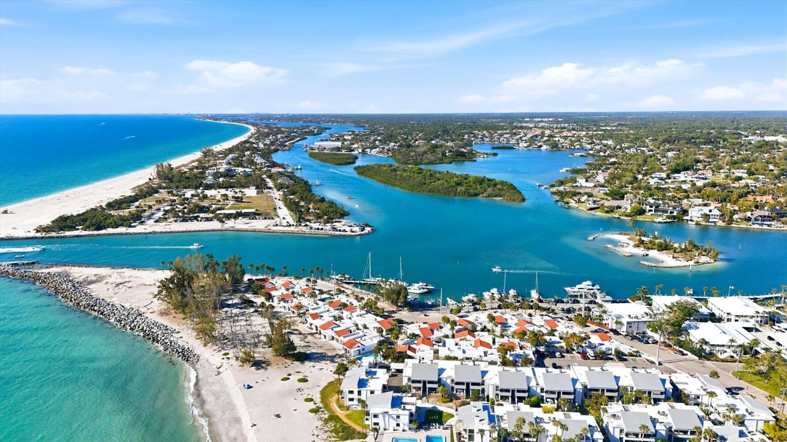 Image 49 of 64 For 1585 Tarpon Center Drive 29