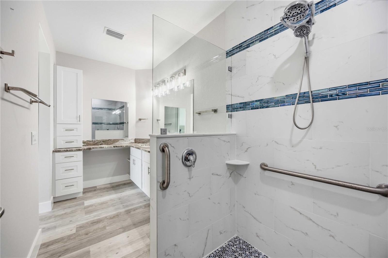 Image 14 of 60 For 3240 Wood Thrush Drive 111 & 112