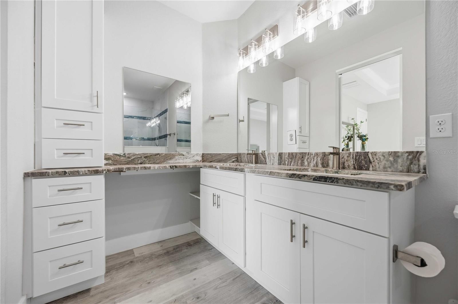 Image 15 of 60 For 3240 Wood Thrush Drive 111 & 112