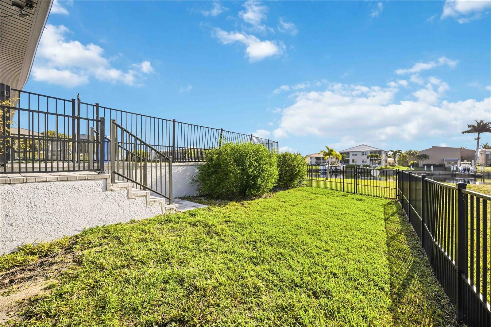 Image 48 of 60 For 3240 Wood Thrush Drive 111 & 112