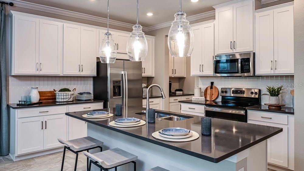 Image 4 of 28 For 6917 Prairie Oak Way