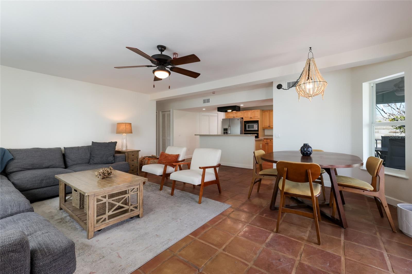 Image 11 of 60 For 2412 Avenue B