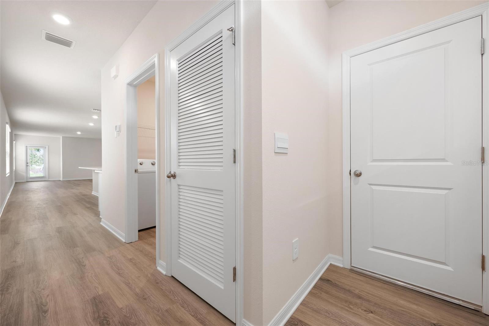 Image 9 of 48 For 3218 Bitterroot Lane