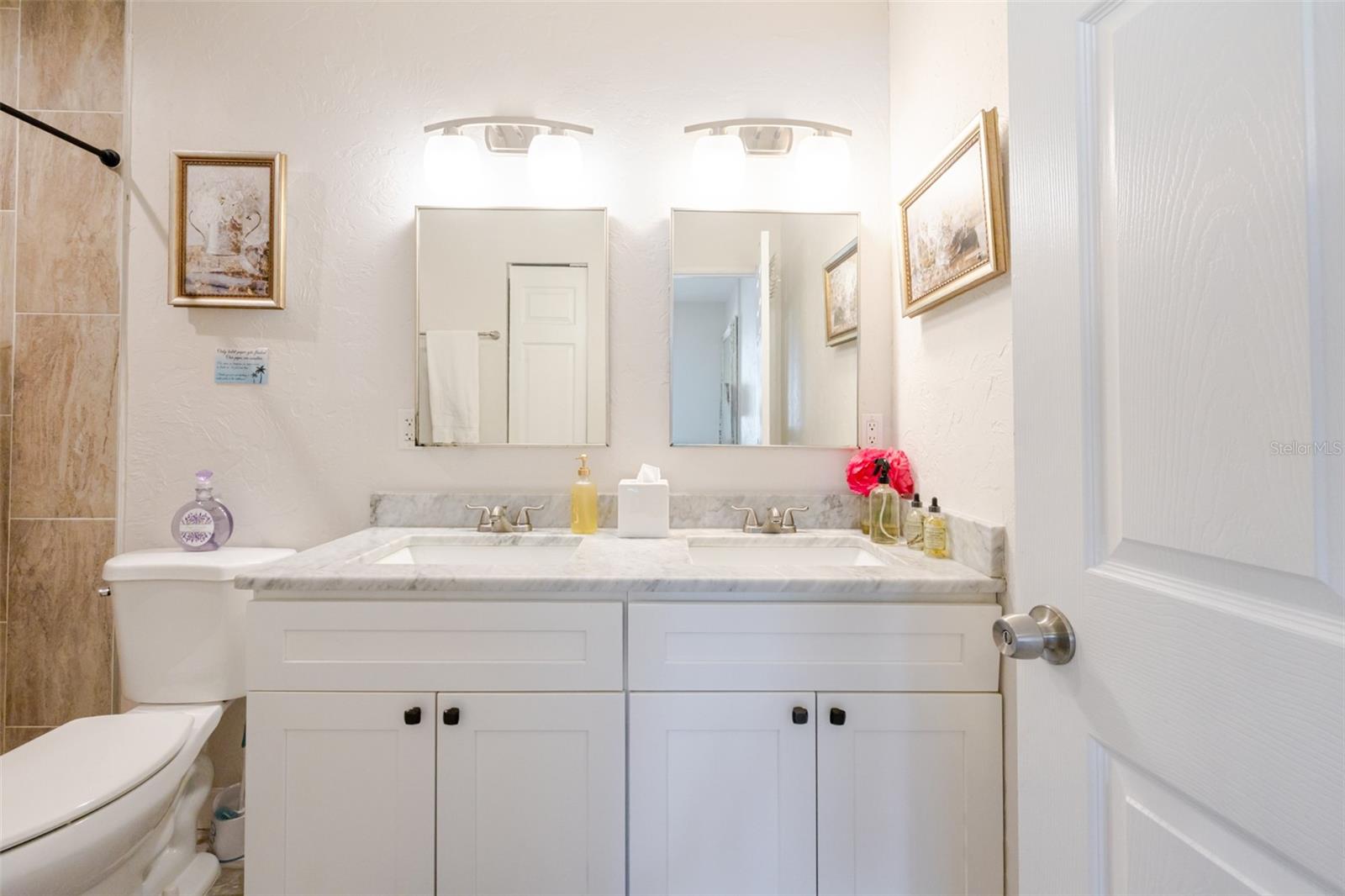 Image 26 of 49 For 4925 Remington Drive