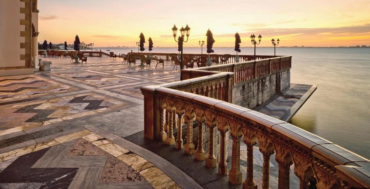 Image 40 of 49 For 4925 Remington Drive