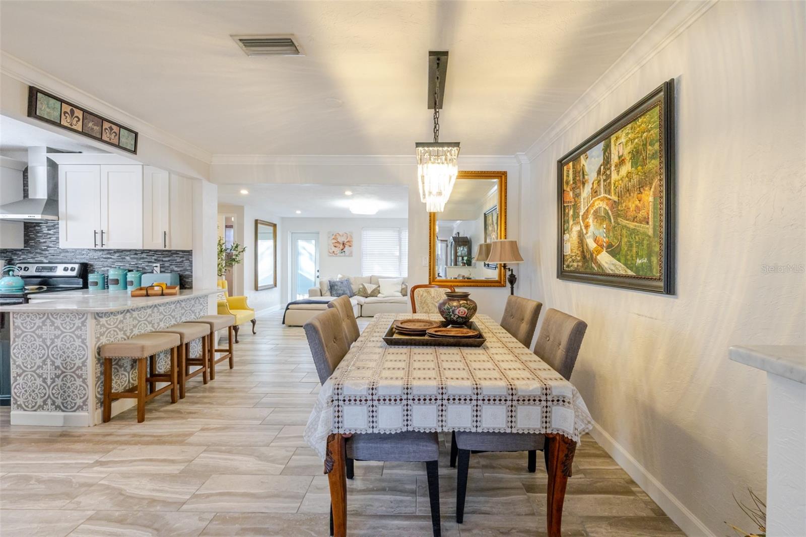 Image 8 of 49 For 4925 Remington Drive