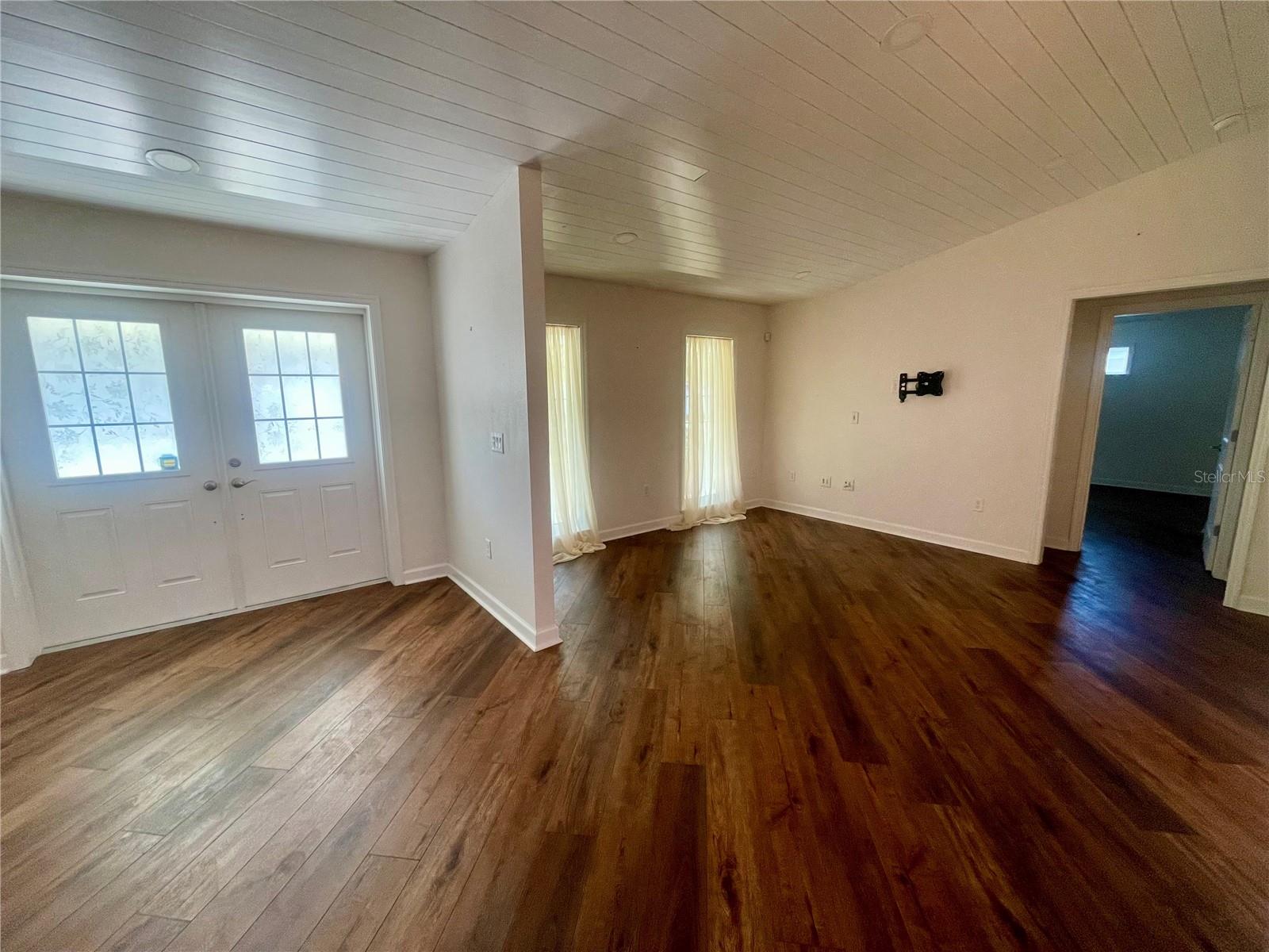 Image 14 of 41 For 1330 Jefferson Avenue