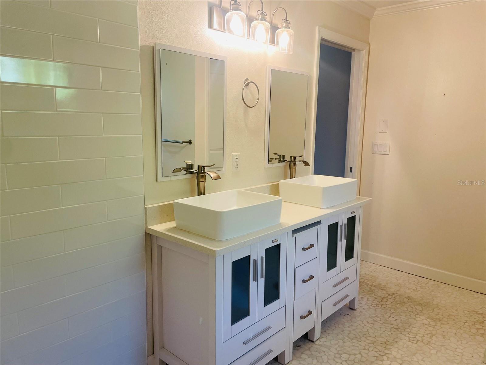 Image 17 of 41 For 1330 Jefferson Avenue