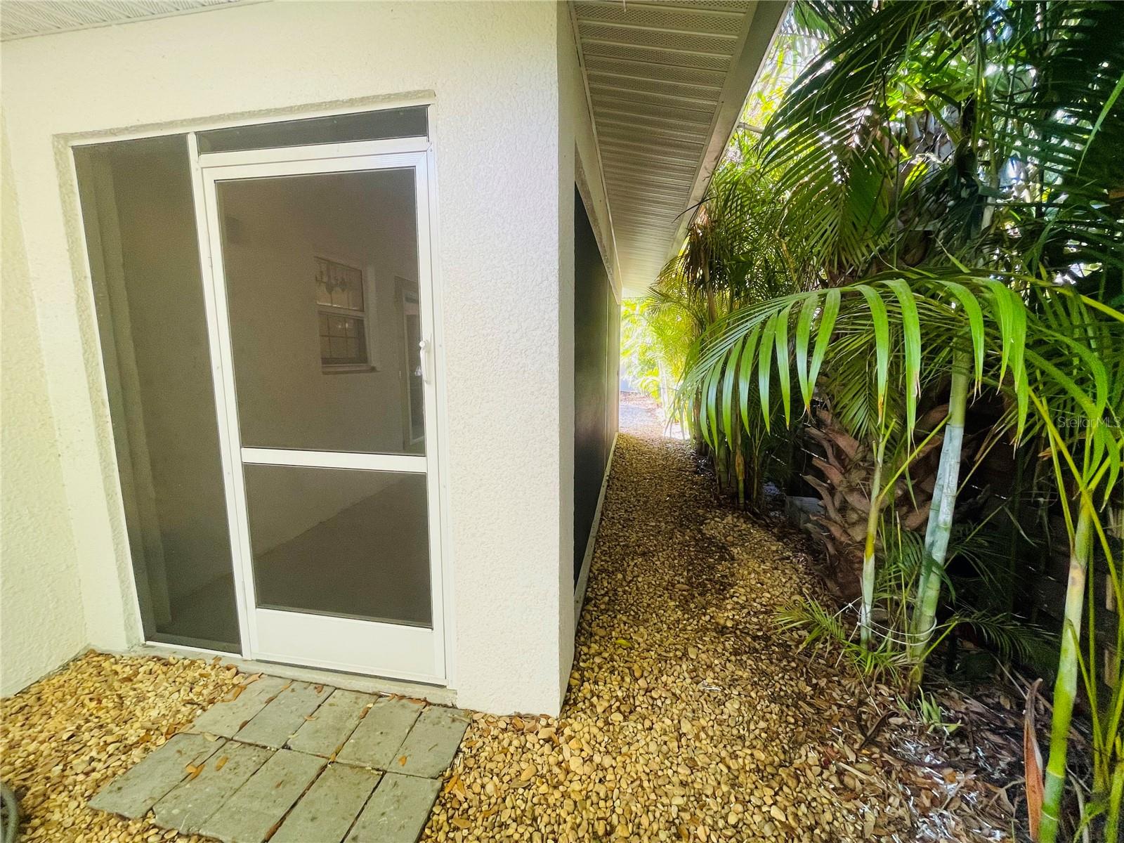 Image 26 of 41 For 1330 Jefferson Avenue