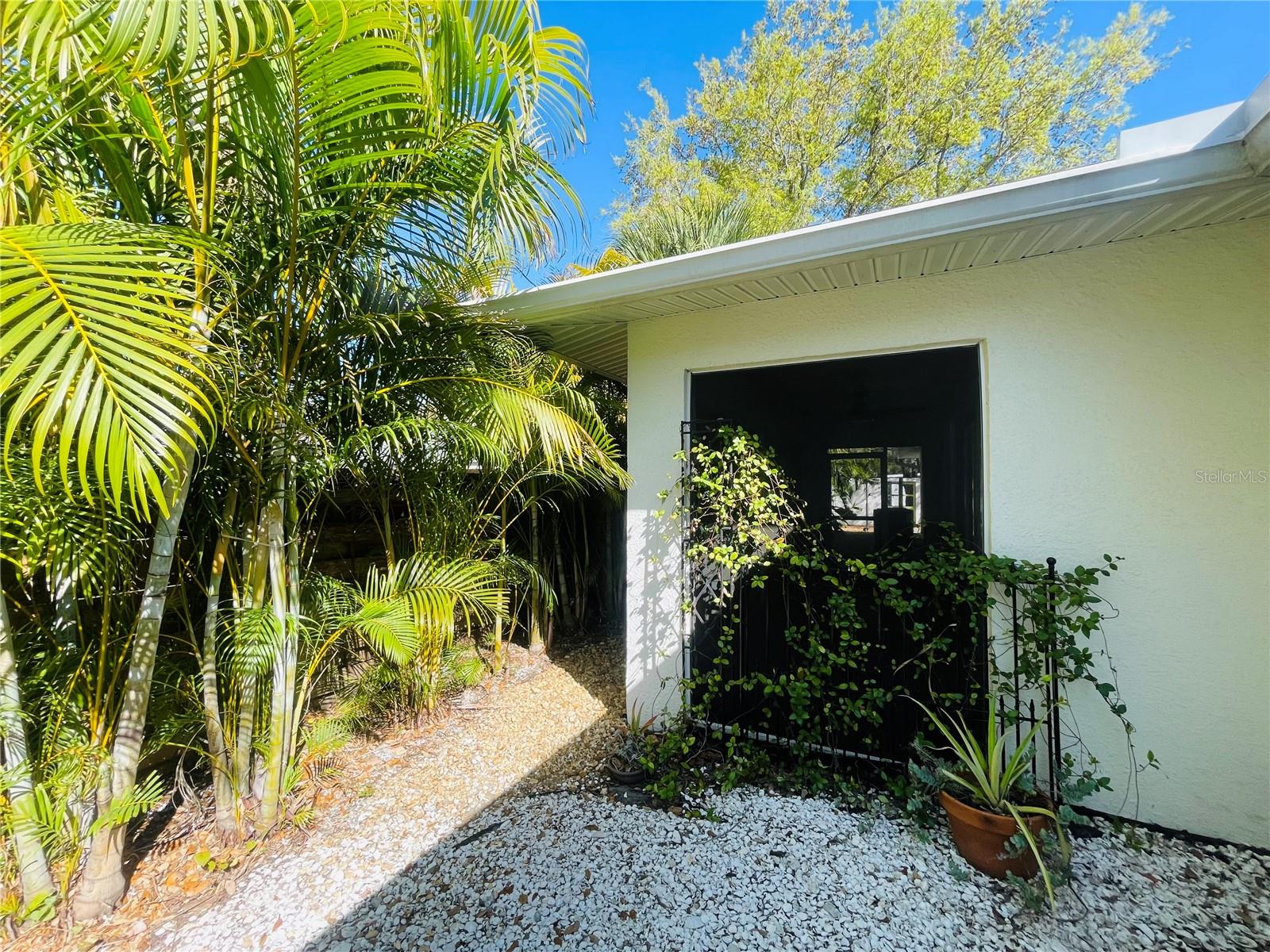 Image 28 of 41 For 1330 Jefferson Avenue