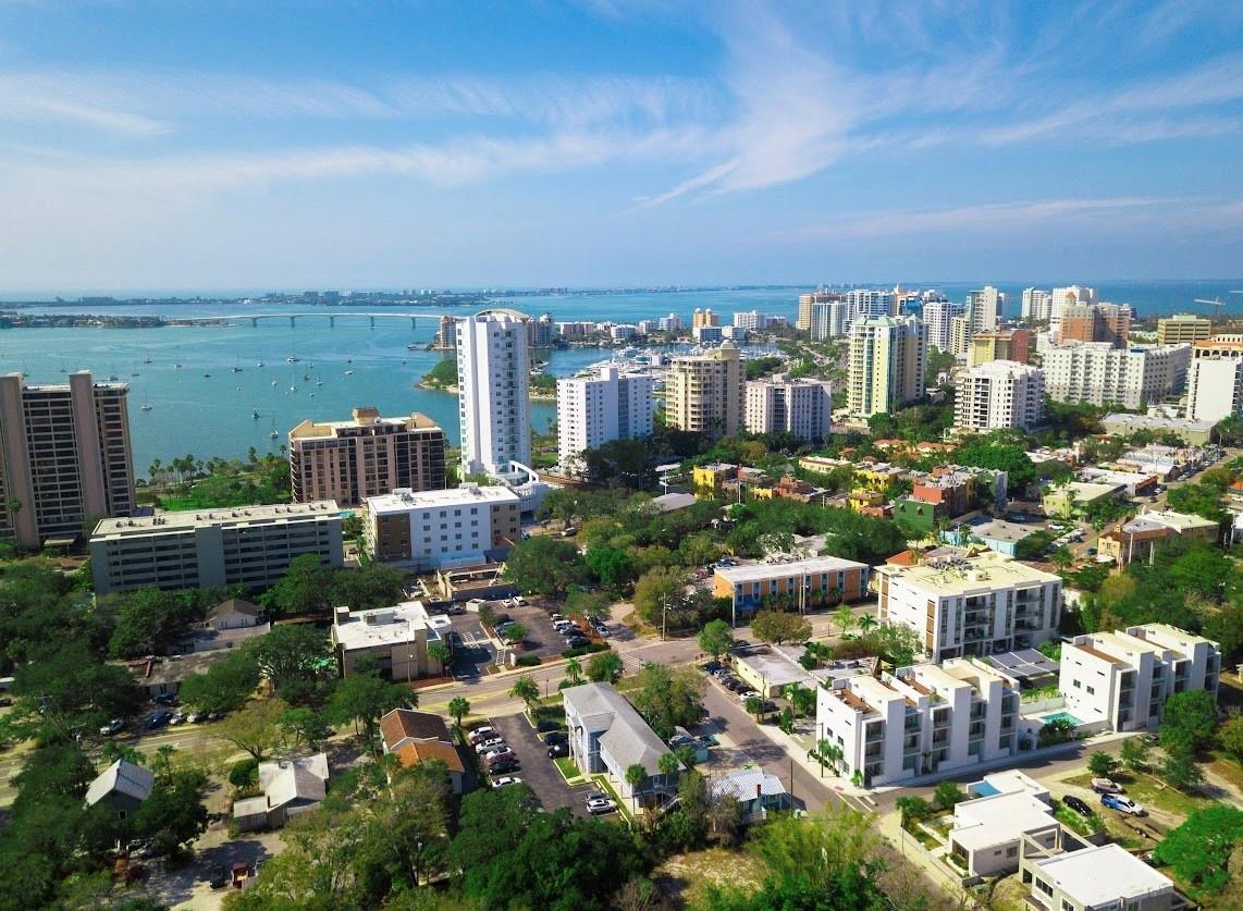 Image 40 of 41 For 1330 Jefferson Avenue