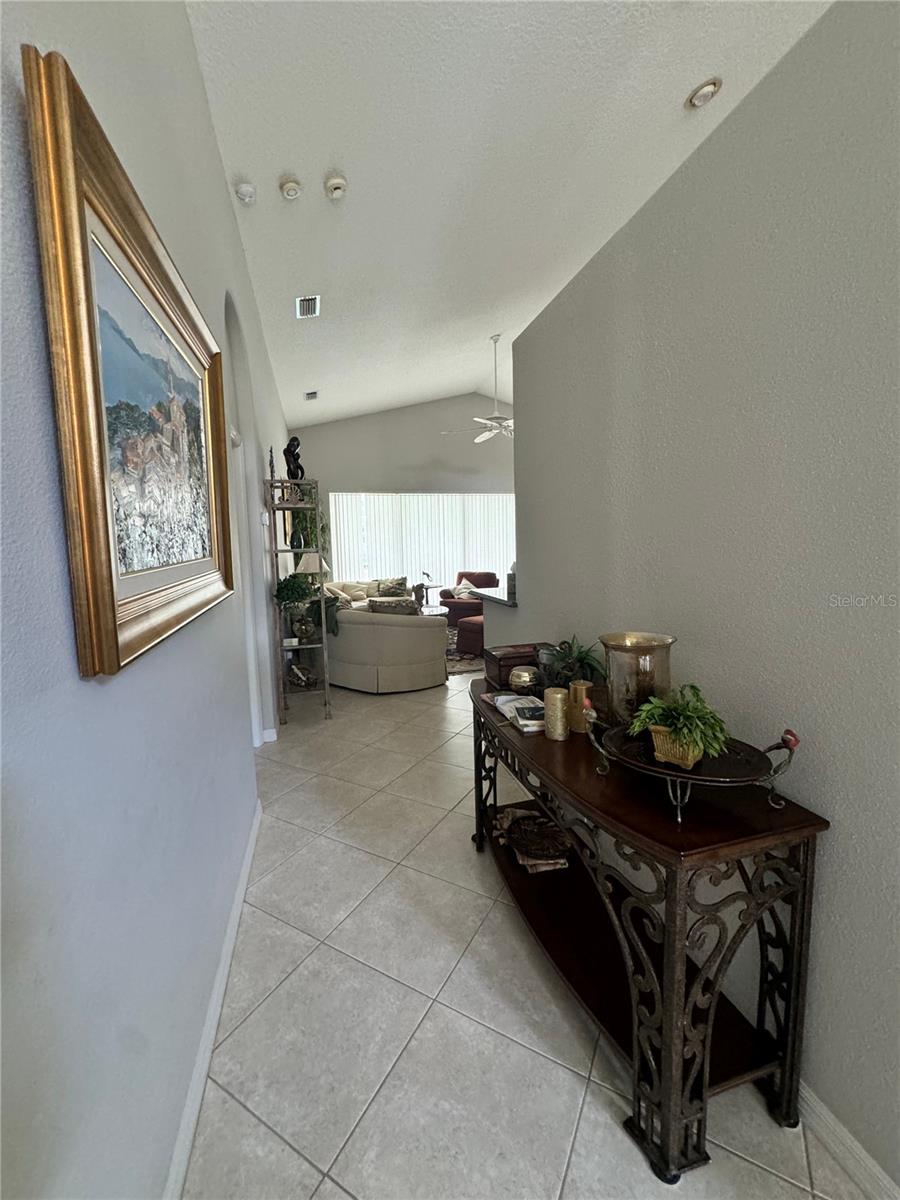 Image 17 of 46 For 6514 Deerberry Court