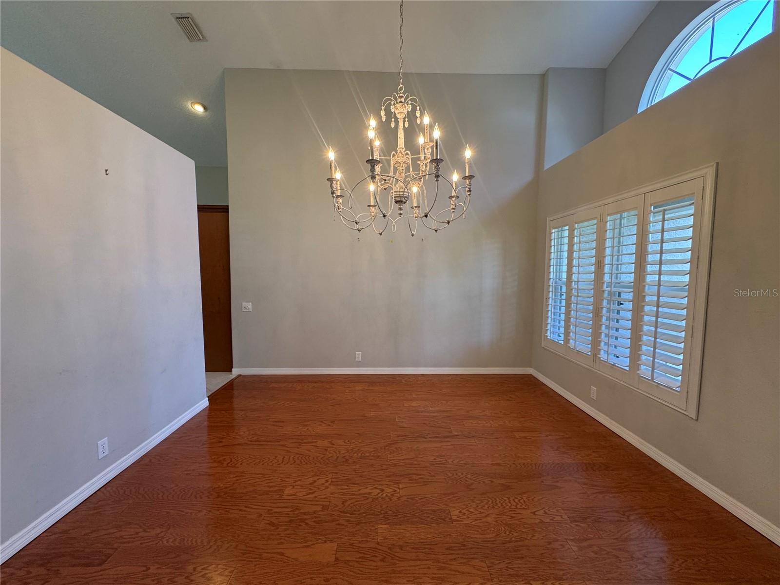 Image 29 of 46 For 6514 Deerberry Court