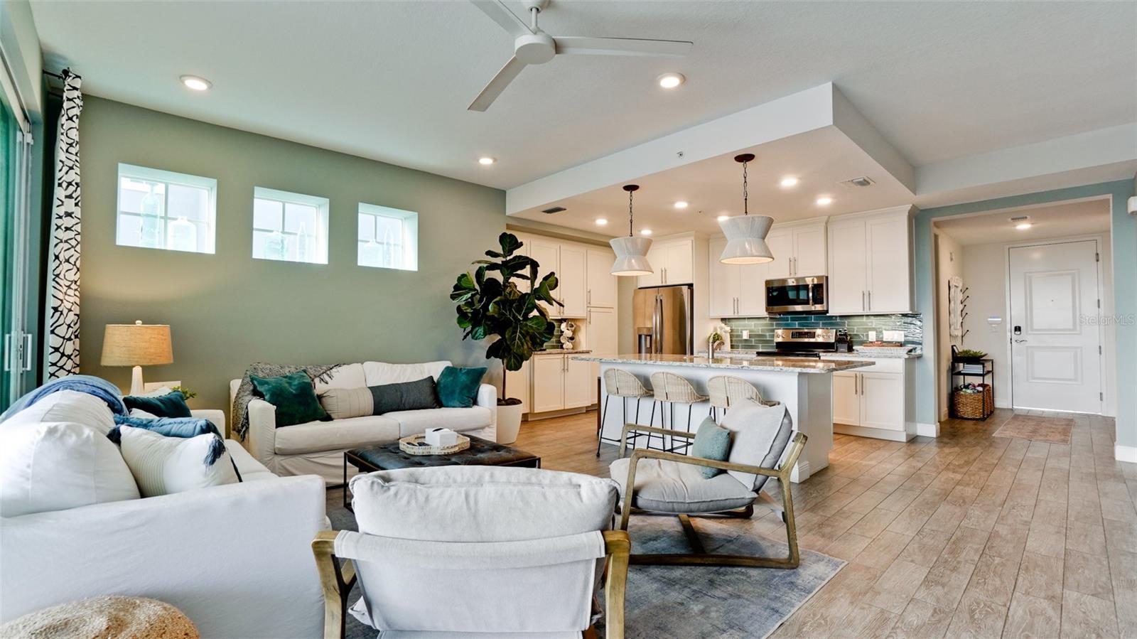 Image 13 of 66 For 379 Aruba Circle 303