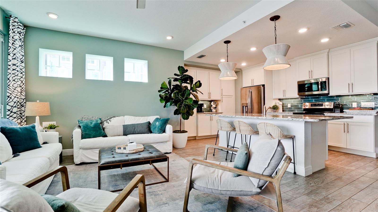 Image 15 of 66 For 379 Aruba Circle 303