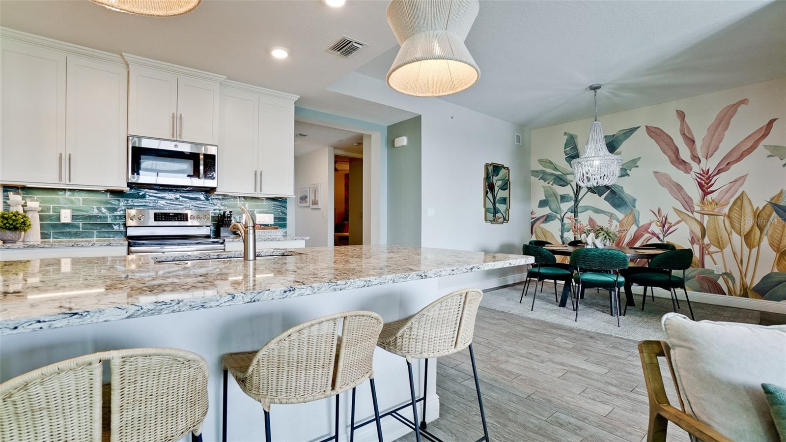 Image 22 of 66 For 379 Aruba Circle 303