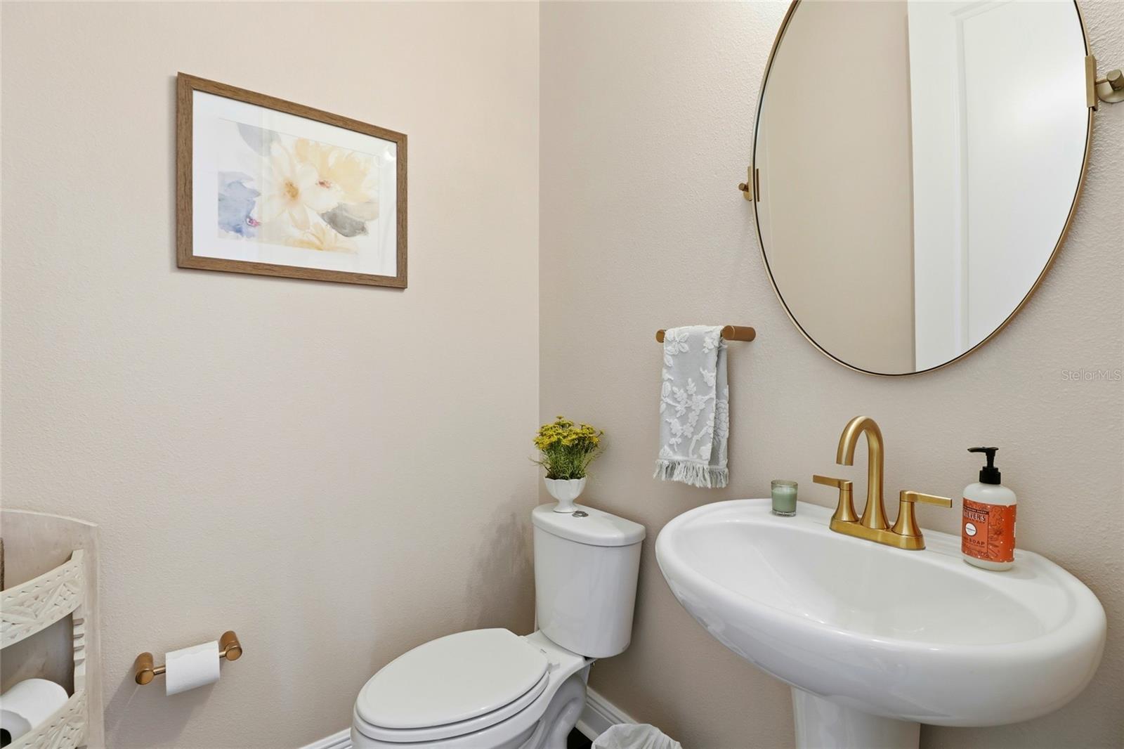 Image 20 of 49 For 5225 Asher Court