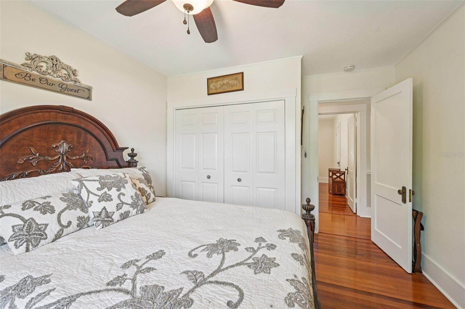 Image 39 of 60 For 207 23rd Street W