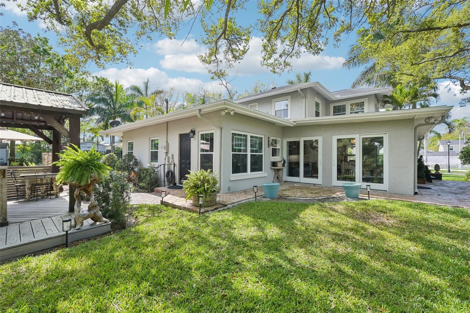 Image 45 of 60 For 207 23rd Street W