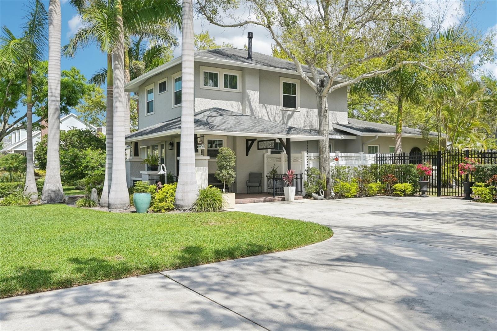 Image 50 of 60 For 207 23rd Street W