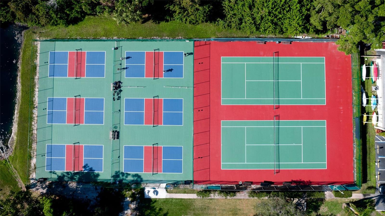 Image 9 of 28 For 542 542 Lakeside Drive 542