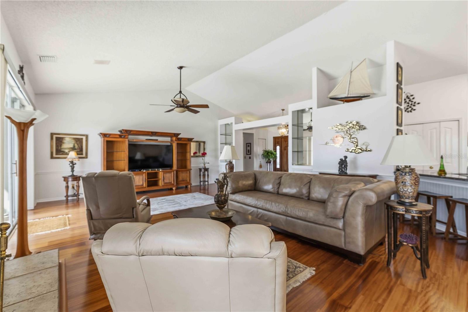 Image 12 of 39 For 4820 61st Avenue Drive W