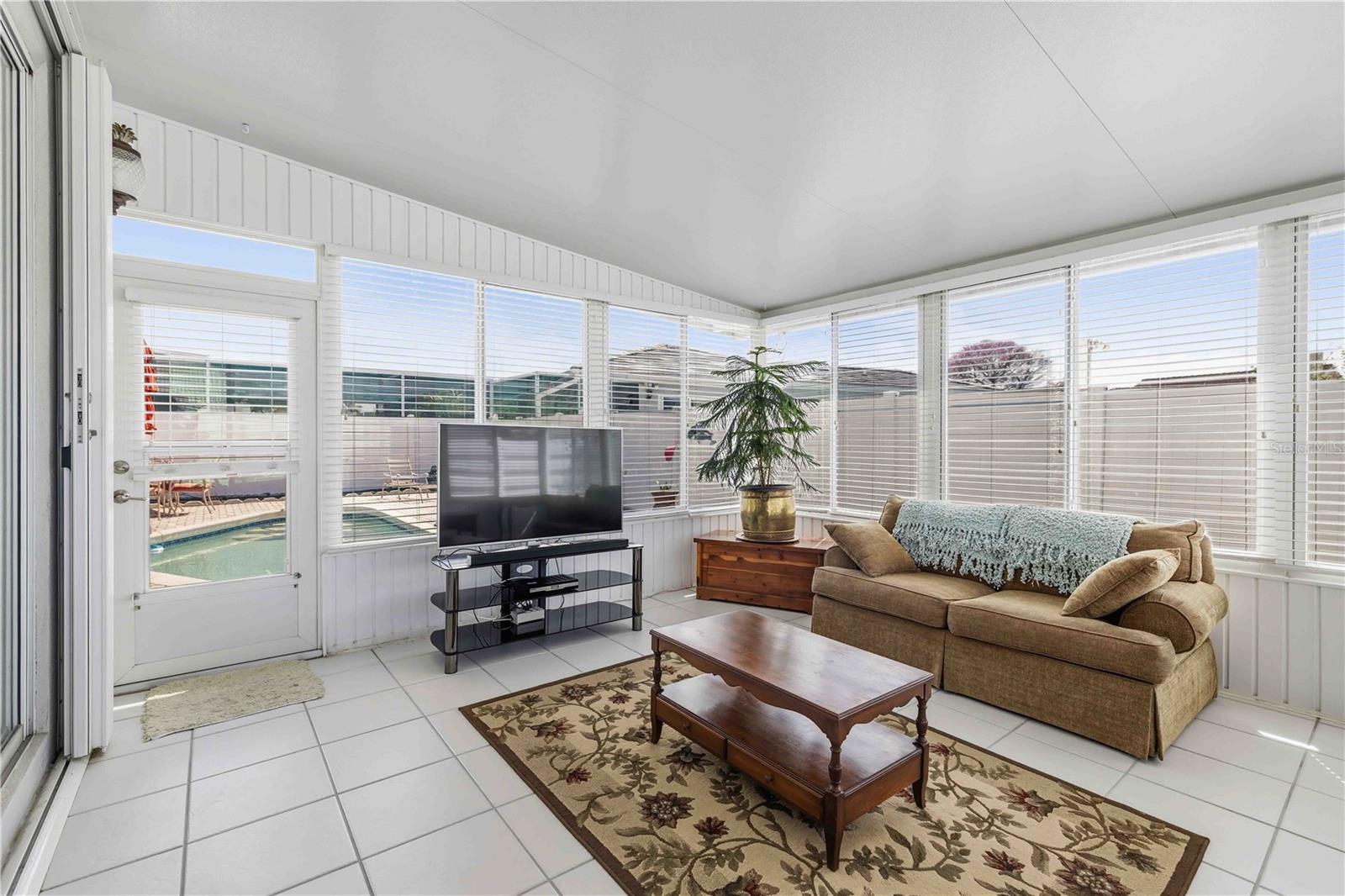 Image 31 of 39 For 4820 61st Avenue Drive W