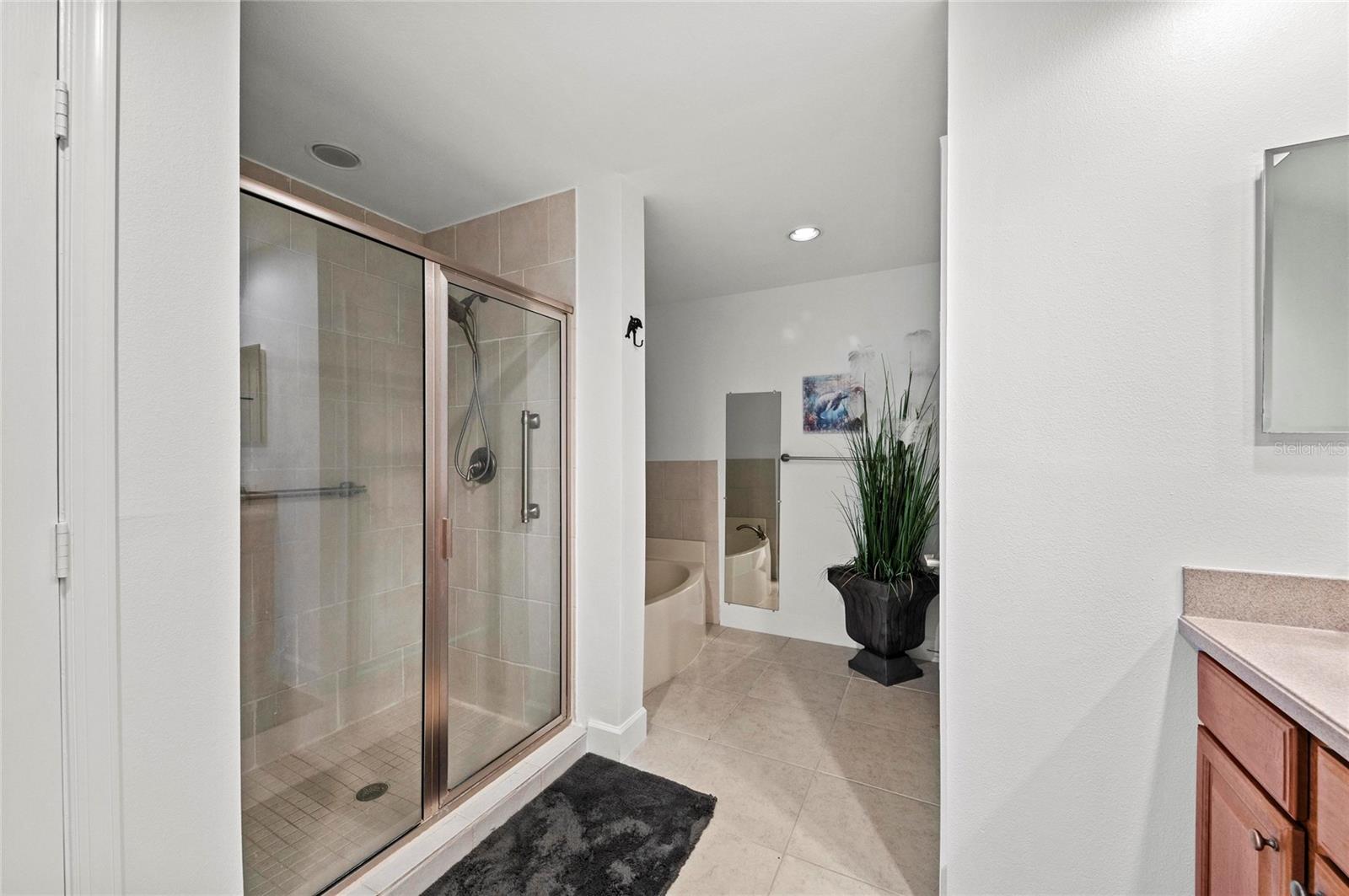 Image 27 of 65 For 808 3rd Avenue W 311