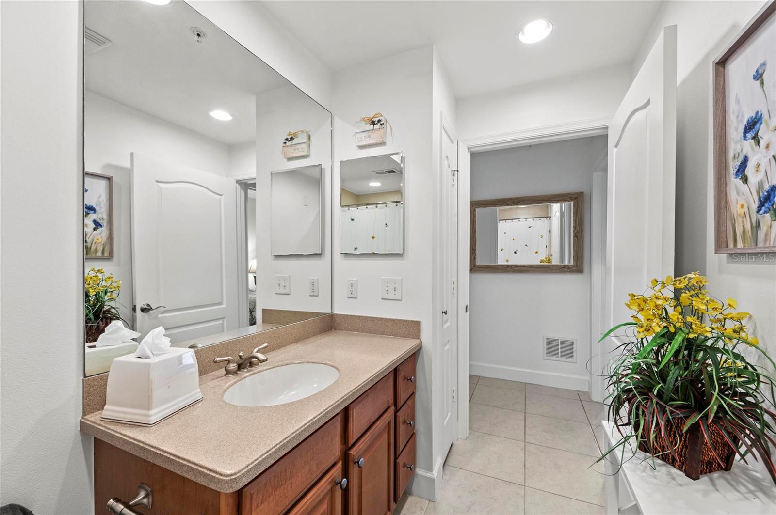 Image 36 of 65 For 808 3rd Avenue W 311