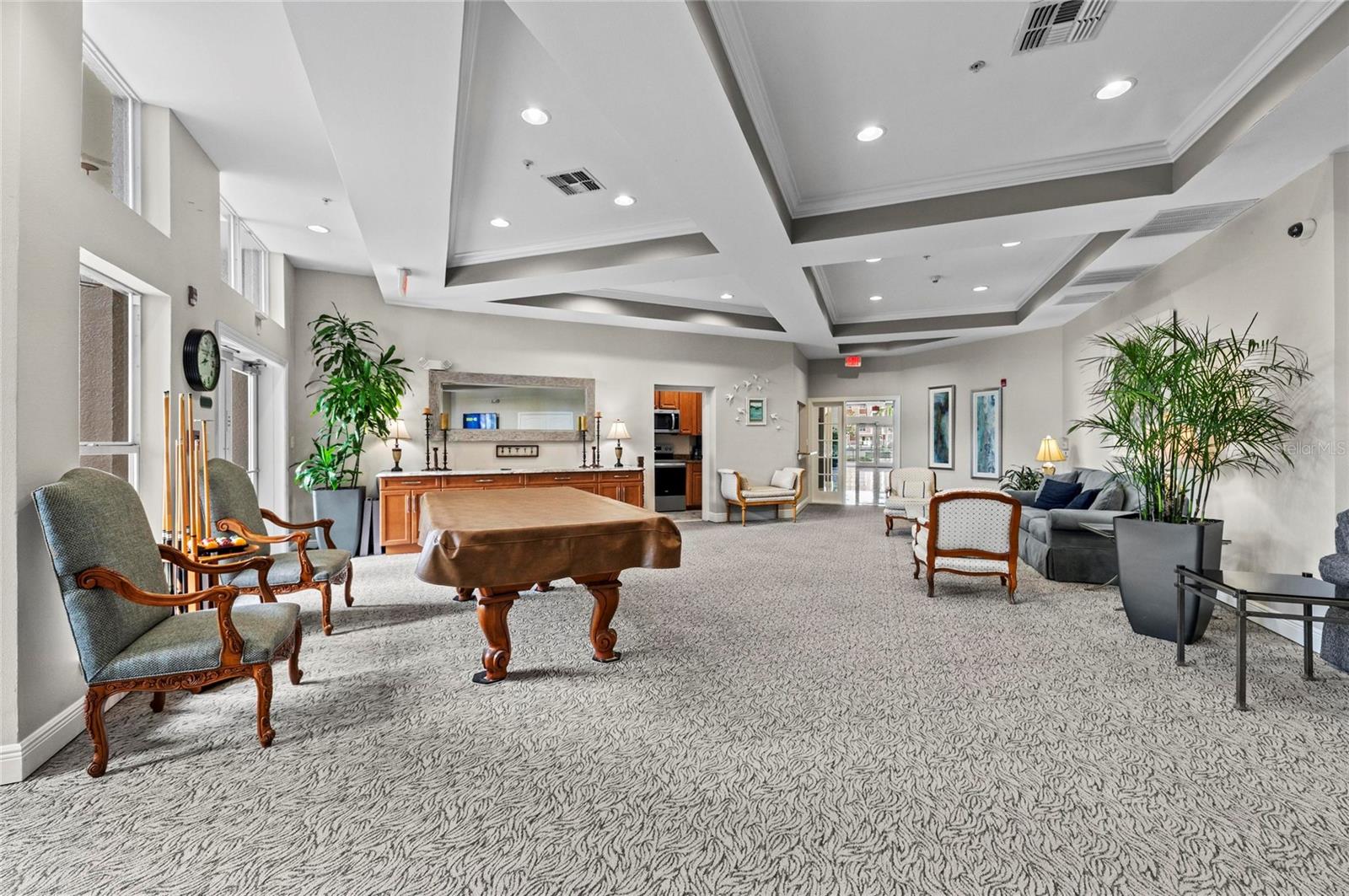 Image 44 of 65 For 808 3rd Avenue W 311