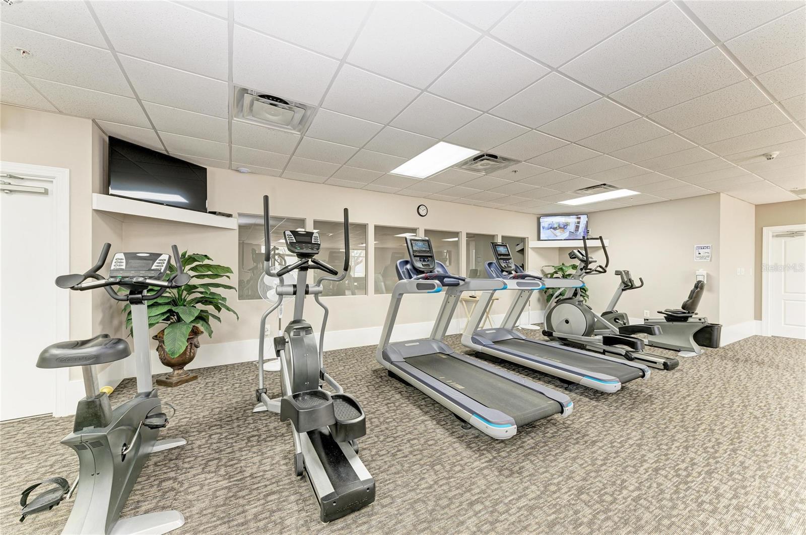 Image 49 of 65 For 808 3rd Avenue W 311