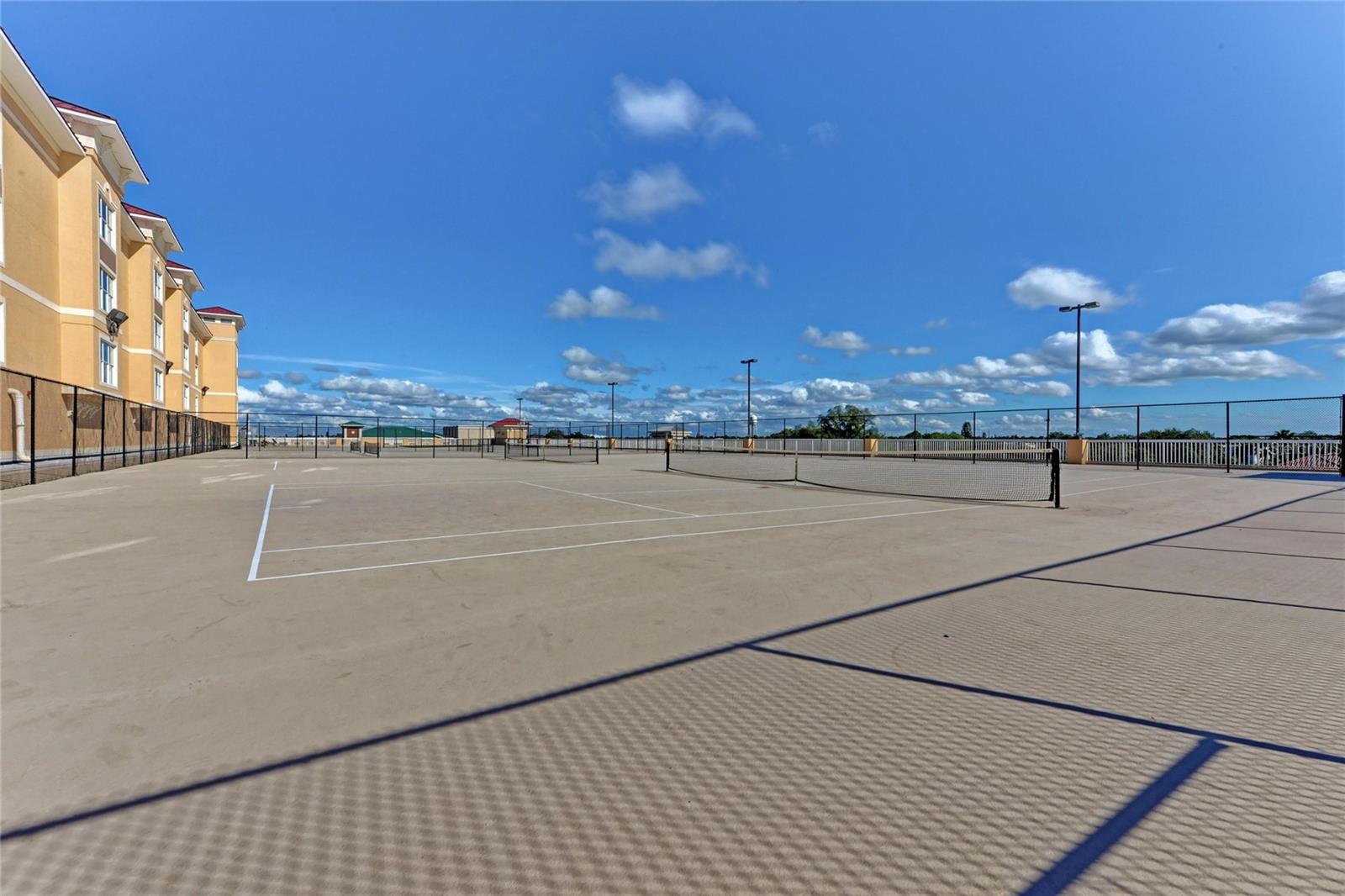 Image 54 of 65 For 808 3rd Avenue W 311