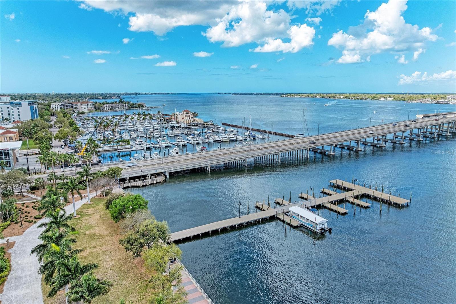 Image 63 of 65 For 808 3rd Avenue W 311